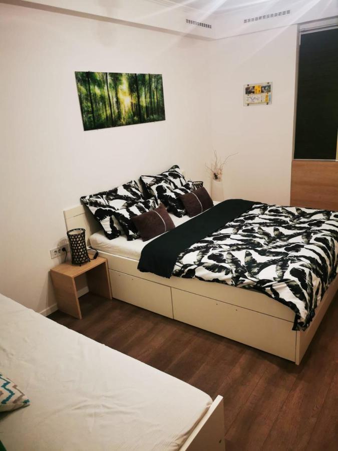 Apartment Happiness & Bloom Plitvička Jezera Esterno foto