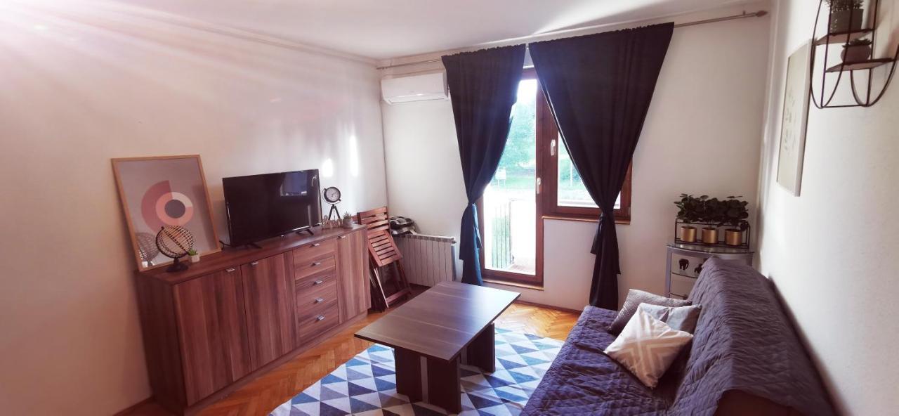 Apartment Happiness & Bloom Plitvička Jezera Esterno foto